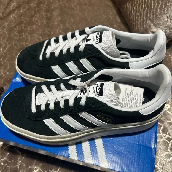 Brand new adidas gazelle Black and White Platform Sneakers 6.5 - Picture 4 of 12